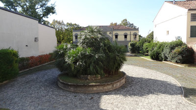 Villa Turchetti | Dimora Liberty d'Epoca in Vendita a Badia Polesine - villa-esterni