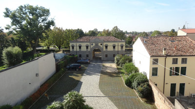 Villa Turchetti | Dimora Liberty d'Epoca in Vendita a Badia Polesine - villa-esterni