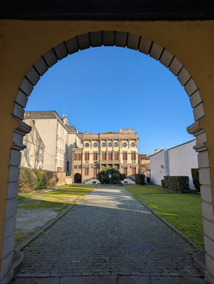 Villa Turchetti | Dimora Liberty d'Epoca in Vendita a Badia Polesine - villa-esterni